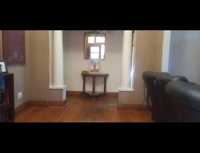 3 BEDROOM HOUSE FOR SALE IN KENSINGTON